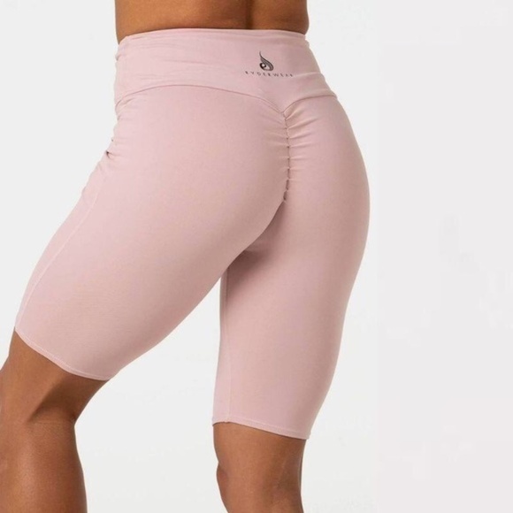 Ryderwear Women's Biker Shorts High Rise Waist Scrunched Bum White Size Small - Picture 9 of 9